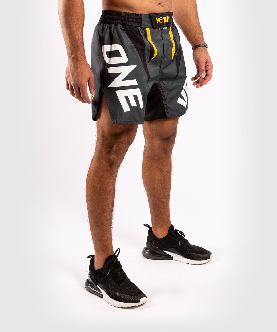 VENUM ONE FC IMPACT FIGHTSHORTS