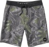 RVCA JUNGLE LEAVES ボード ショーツ